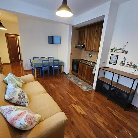 Appartement In Centro A Rocca di Cambio
